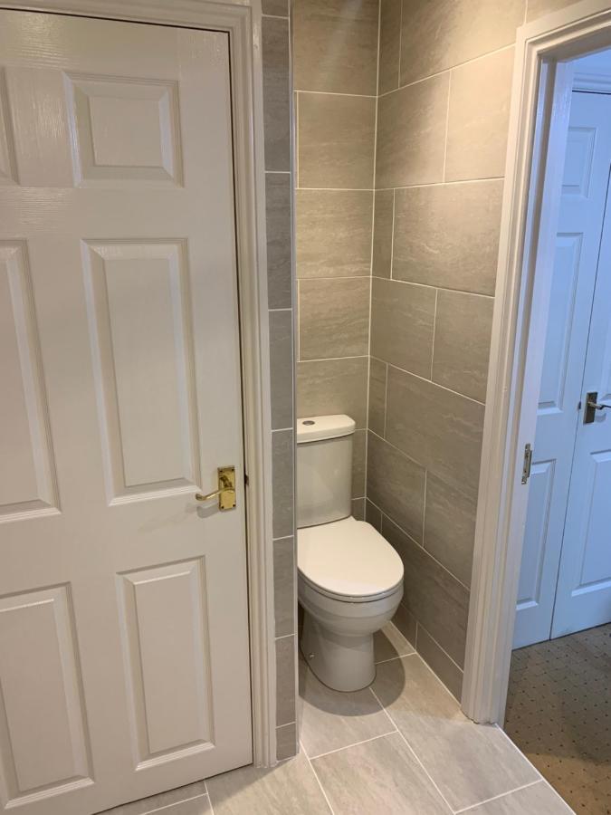 Mountfield Villa Freshwater Bagian luar foto